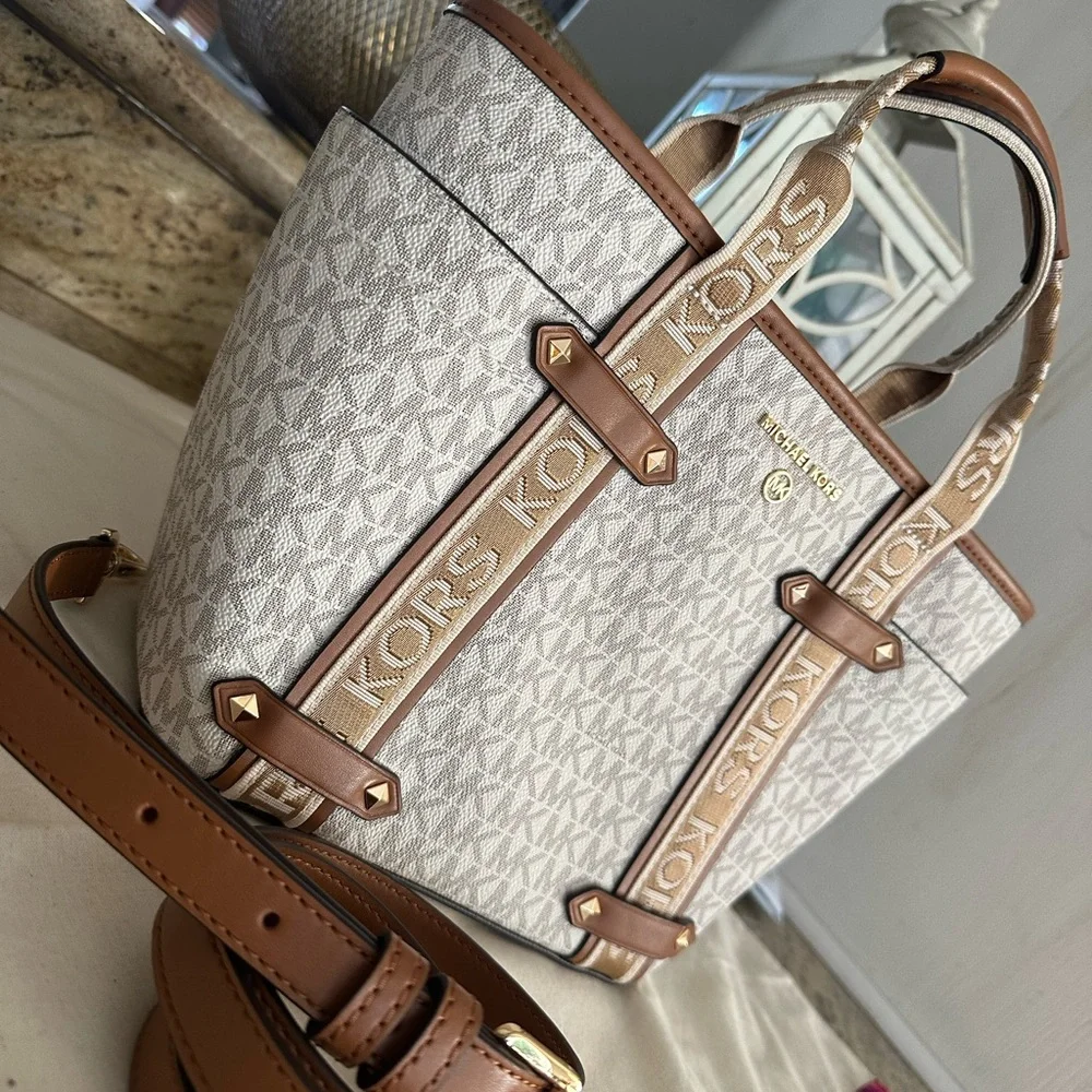 New MK Maeve Signature Logo Small Convertible Open Tote Bag - Picture 3 of 8